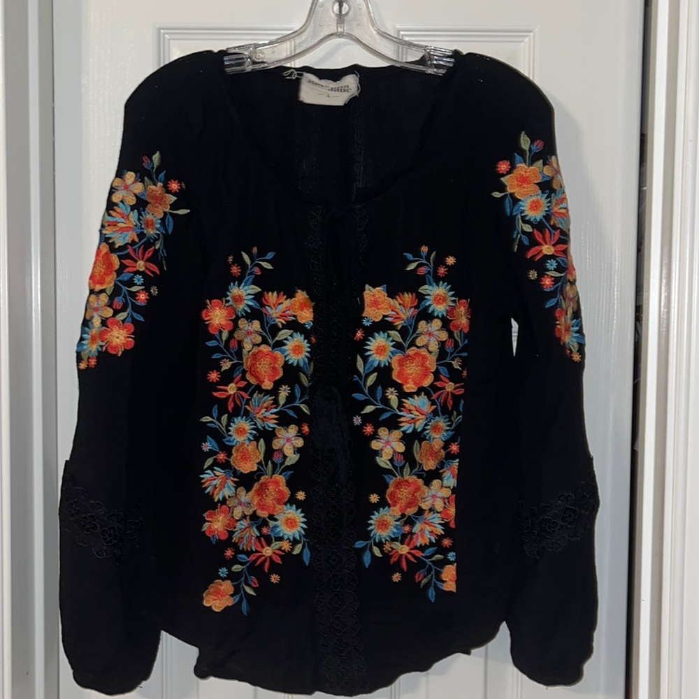 Savanna Jane Tie Front Shirt
